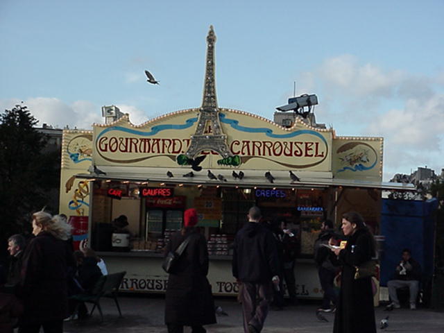 crepecarouselstandeiffeltower.jpg